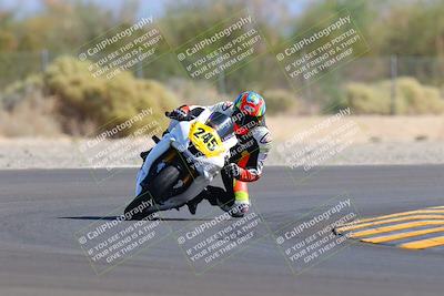 media/Sep-25-2022-CVMA (Sun) [[ee08ed6642]]/Race 6 Amateur Supersport Open/